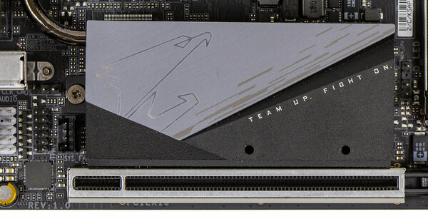 Обзор GIGABYTE B550I AORUS PRO AX: компактно, универсально, с огоньком