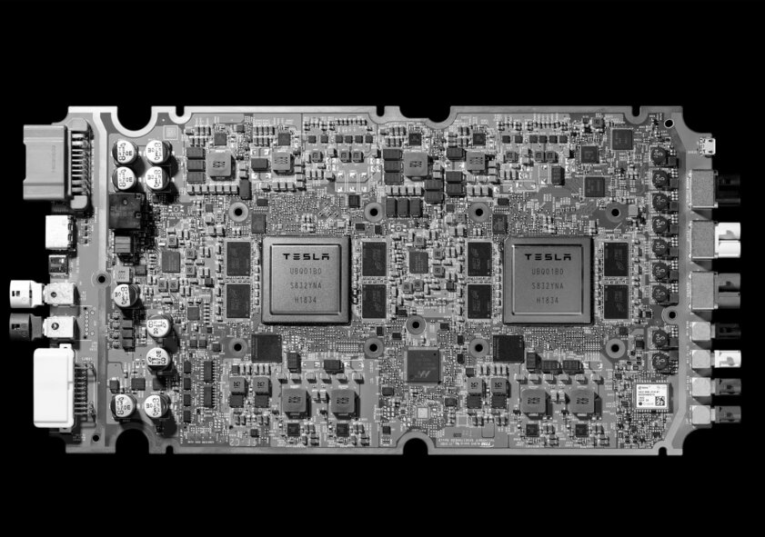 Слух: Tesla уже работает над новым процессором для автопилота