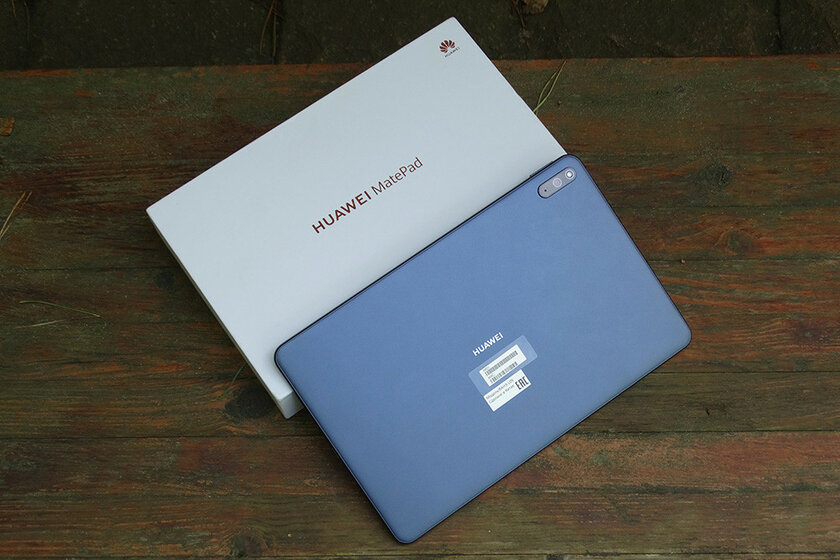 Рейтинг лучших планшетов для учёбы по цене до 10000, до 20000 и до 35000 рублей