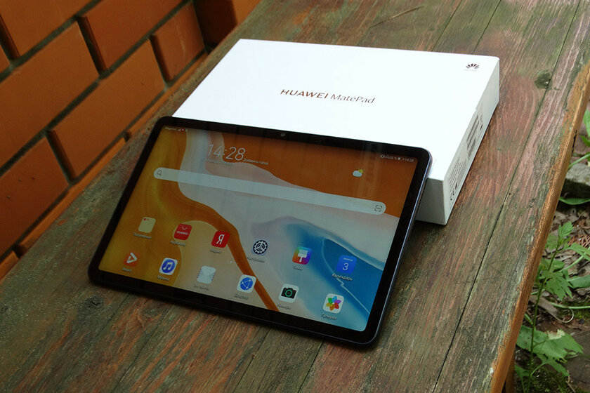 Рейтинг лучших планшетов для учёбы по цене до 10000, до 20000 и до 35000 рублей