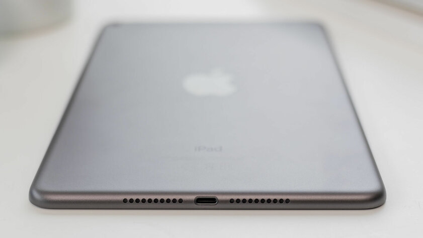 Рейтинг лучших планшетов для учёбы по цене до 10000, до 20000 и до 35000 рублей