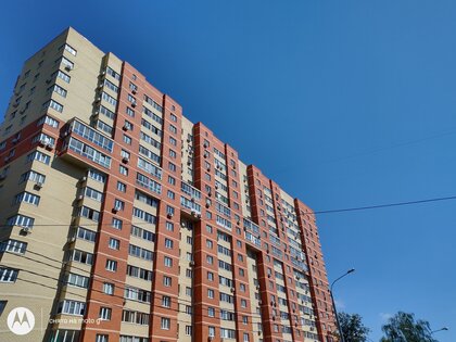 Обзор Motorola Moto G8: элегантный дизайн и невероятная автономность