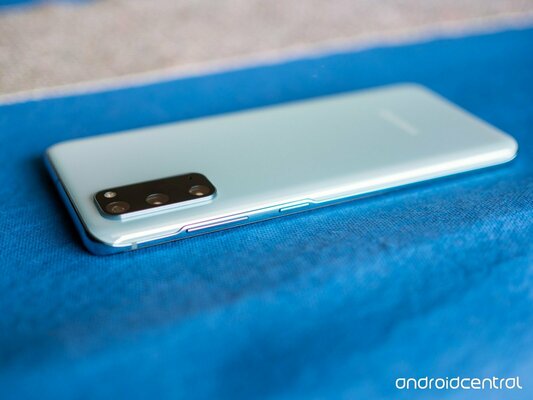 Какой смартфон купить в сентябре 2020: рейтинг лучших моделей на любой бюджет