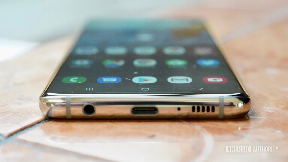 8 вещей, которые Samsung просто обязана реализовать в Galaxy S30