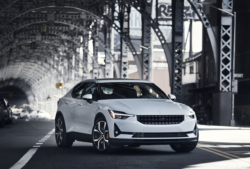 Выезд в город на Polestar 2 — первом автомобиле под управлением Android Automotive