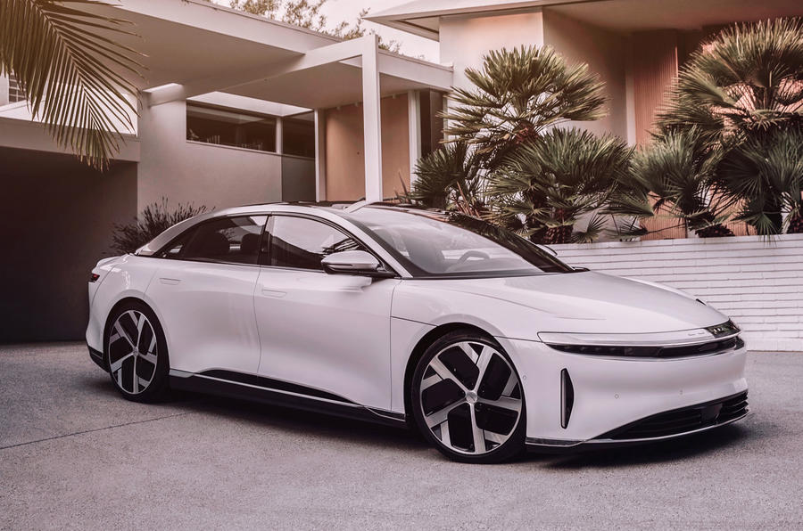 Лучше, чем Tesla: Lucid представил мощный электрический седан Air с запасом хода более 800 км