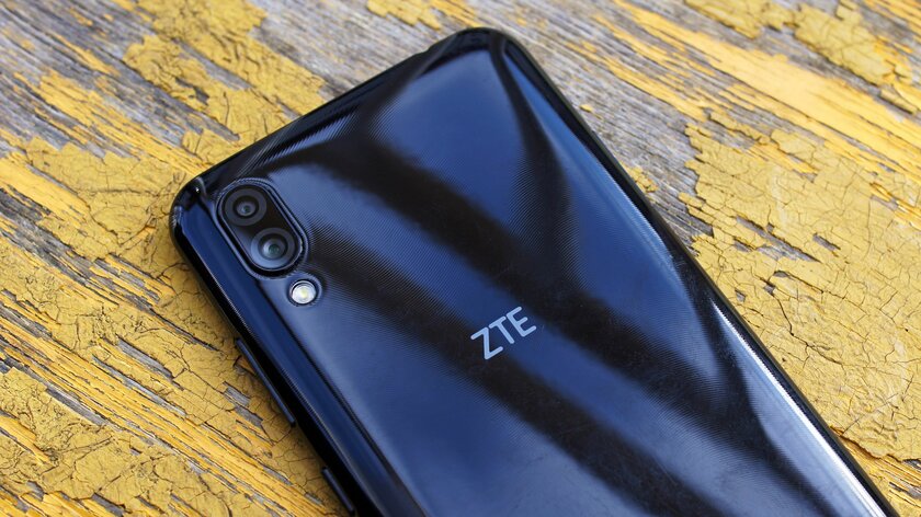 Обзор ZTE Blade A5 (2020): хороший экран и качественная связь