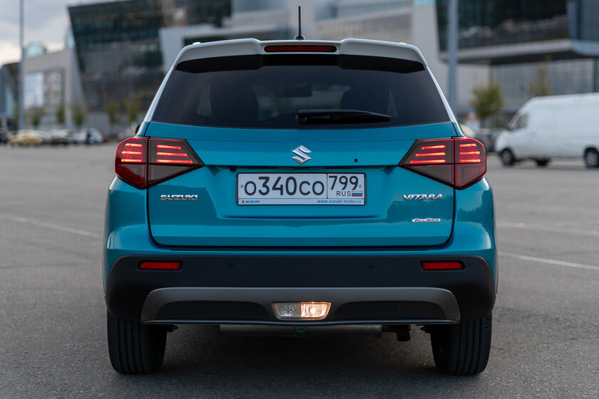 Тест-драйв Suzuki Vitara '20: отзывчивый мотор и узнаваемость на дороге
