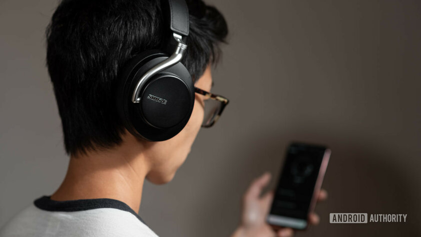 Насколько сильно Bluetooth разряжает смартфон: в фоне и при использовании беспроводных наушников