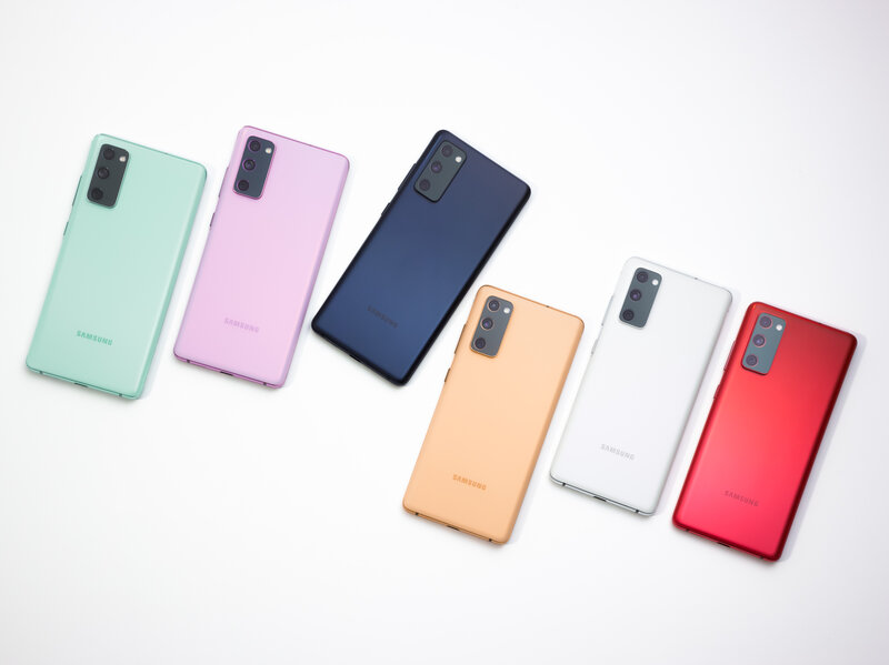 Упрощённый Galaxy S20 FE почти не отличается от флагмана и стоит дешевле