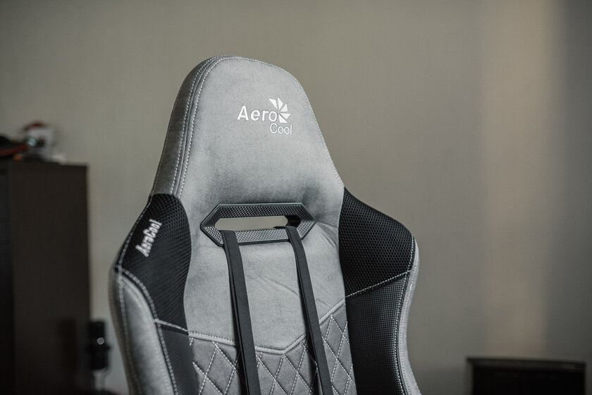 Что такое современное игровое кресло? Обзор двух моделей от AeroCool