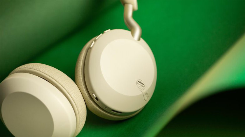 Обзор Jabra Elite 45h: низкая цена, 50 часов без подзарядки и почти без недостатков