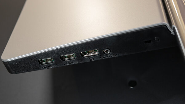 Обзор AOC U32U1: профессиональный IPS, вертикальный режим и отличная сборка