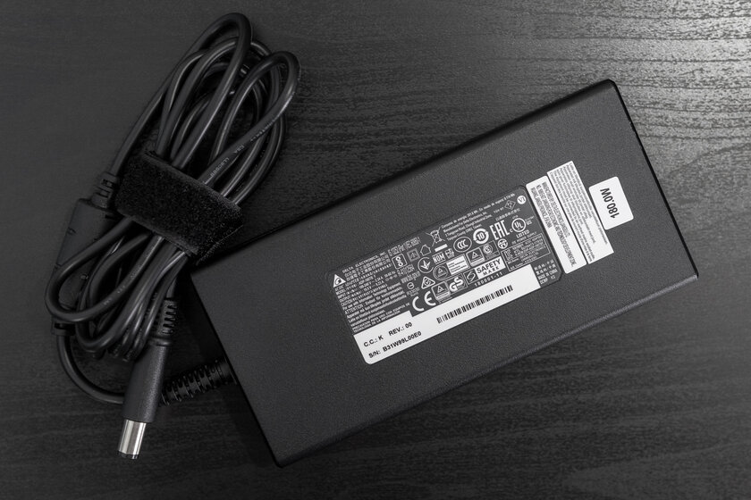 Обзор AOC U32U1: профессиональный IPS, вертикальный режим и отличная сборка