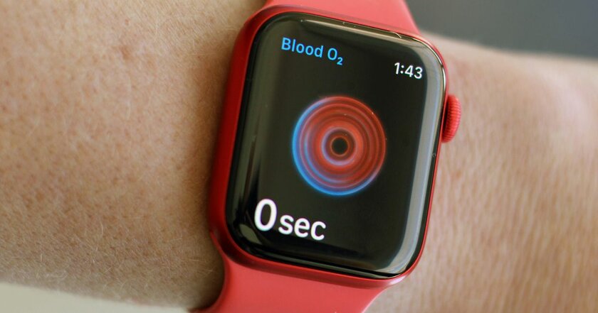 Россияне массово скупают новые Apple Watch — похоже, из-за функции определения SpO2