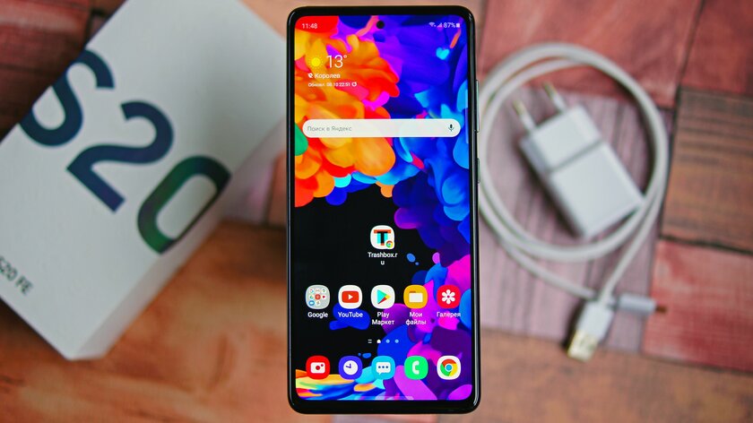 Смартфон, созданный фанатами для фанатов: обзор Samsung Galaxy S20 FE