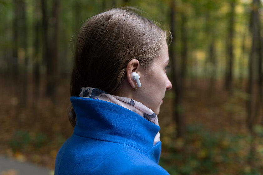 Обзор Moecen Earbuds X1: хороший баланс частот и отличная автономность