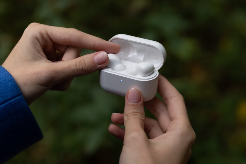Обзор Moecen Earbuds X1: хороший баланс частот и отличная автономность