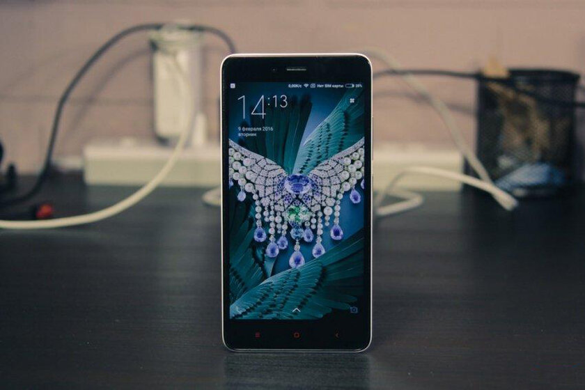 История серии Xiaomi Redmi: от смелого эксперимента до народного бестселлера