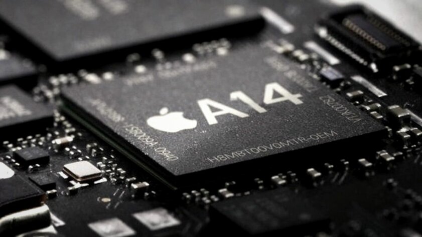 Фанат VS Хейтер: что люди думают об iPhone 12