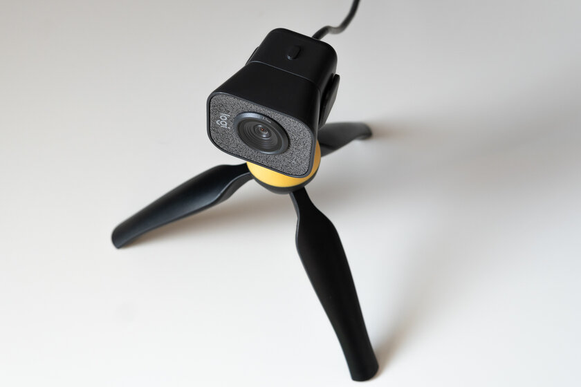 Обзор Logitech StreamCam: профессиональные технологии для дома — Дизайн и эргономика. 3