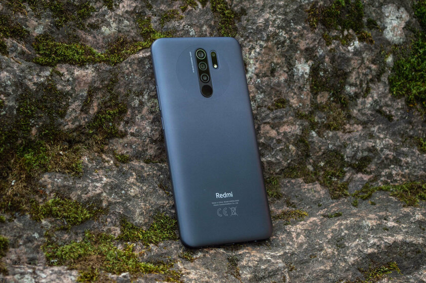 История серии Xiaomi Redmi: от смелого эксперимента до народного бестселлера