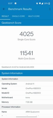 Обзор OnePlus 8T: экран на 120 Гц, зарядка на 65 Вт и тонна смелости
