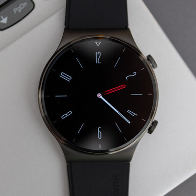 Оценили Huawei Watch GT 2 Pro: брутальные часы с функционалом фитнес-браслета