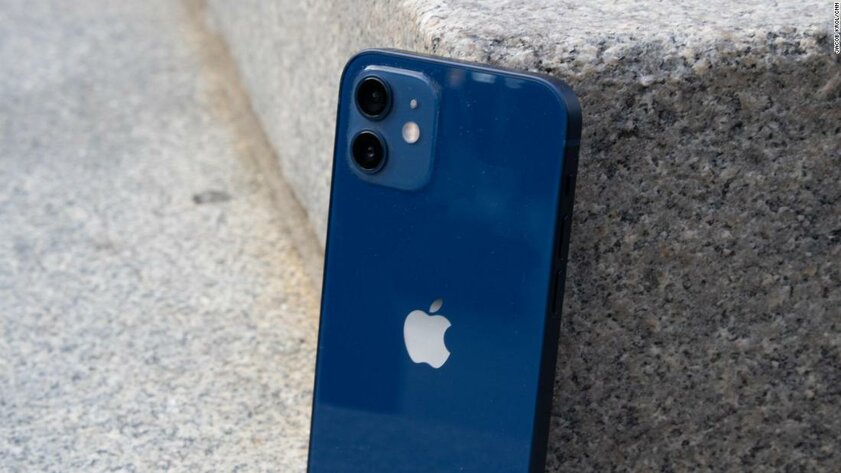 Первые обзоры iPhone 12: как западные журналисты оценили смартфон