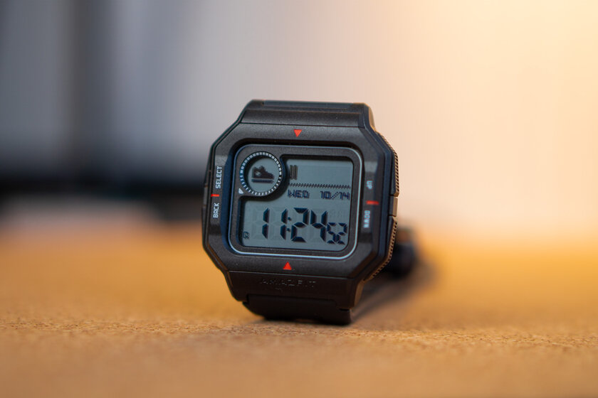 Обзор Amazfit Neo: впечатляющая автономность, но без уведомлений