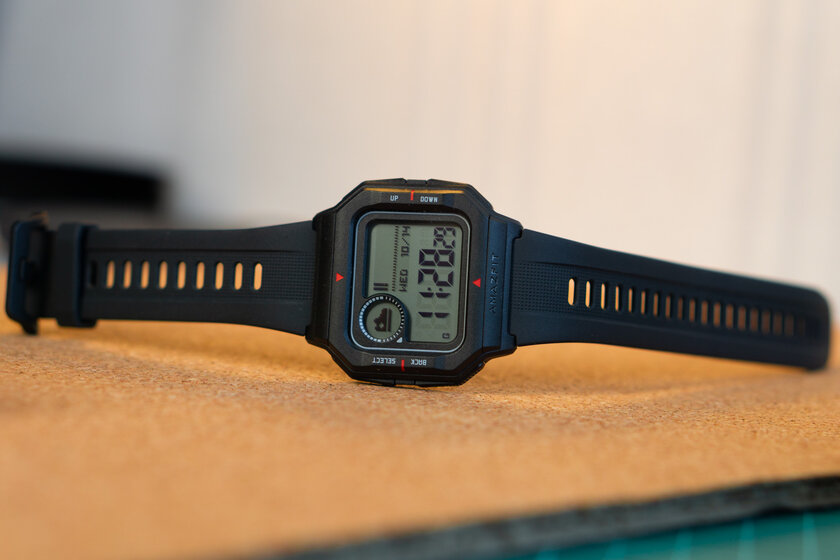 Обзор Amazfit Neo: впечатляющая автономность, но без уведомлений