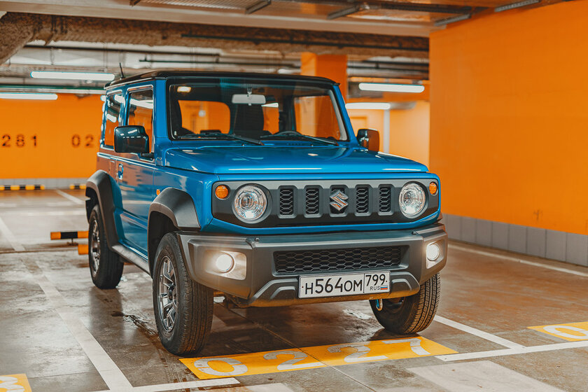Тест-драйв Suzuki Jimny: компактный, красивый, но с небольшим запасом хода