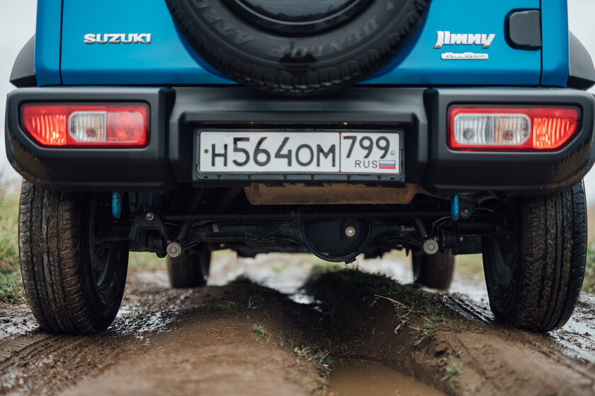 Тест-драйв Suzuki Jimny: компактный, красивый, но с небольшим запасом хода