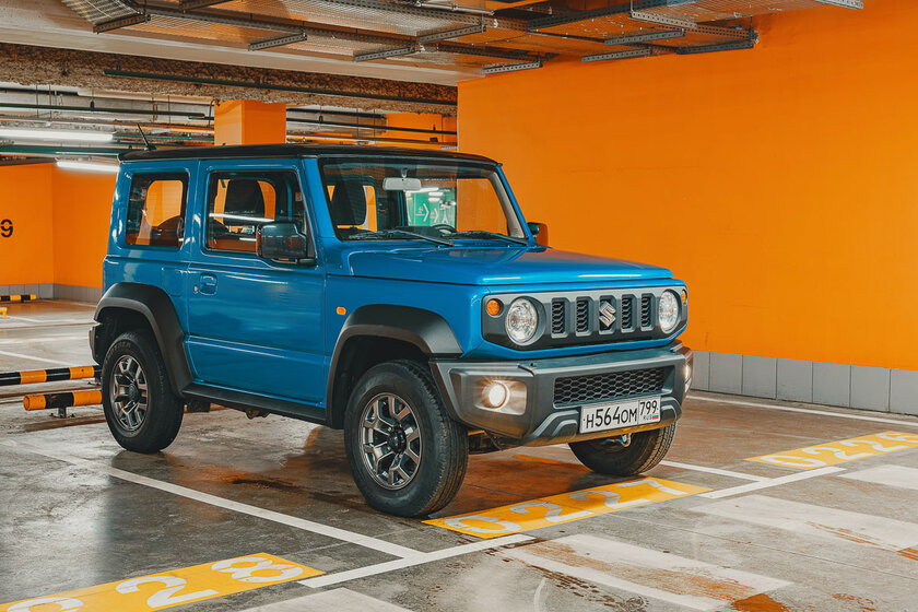 Тест-драйв Suzuki Jimny: компактный, красивый, но с небольшим запасом хода