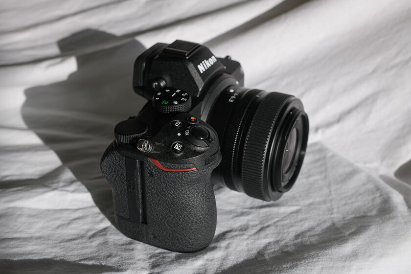Если нужна беззеркалка по вменяемой цене и с хорошим потенциалом. Обзор Nikon Z5