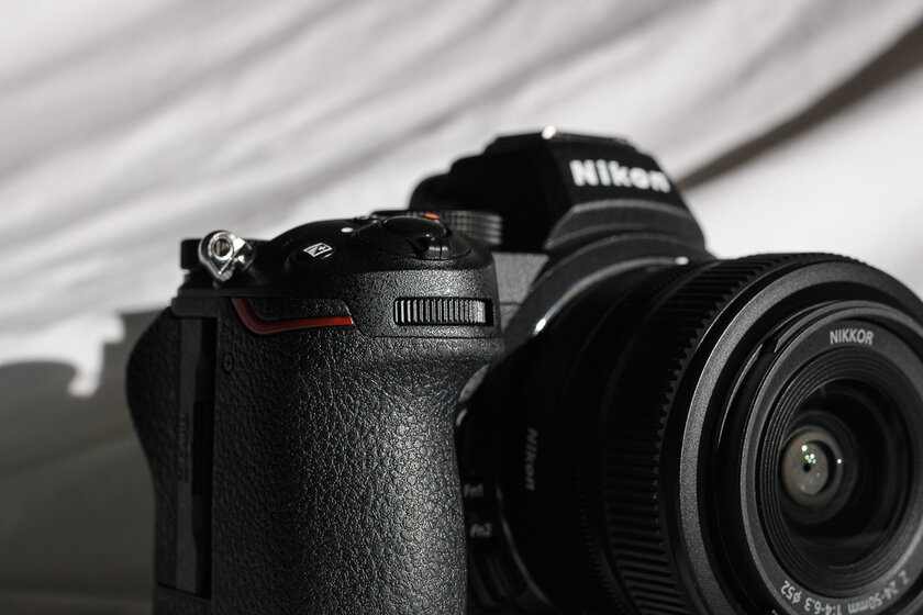 Если нужна беззеркалка по вменяемой цене и с хорошим потенциалом. Обзор Nikon Z5