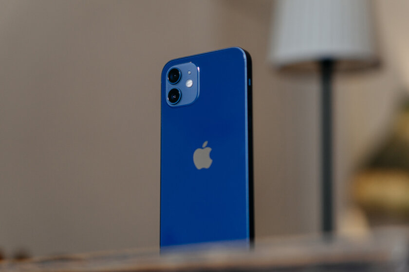 Обзор iPhone 12: о подводных камнях, преимуществах и спорных моментах
