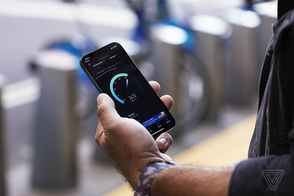 Какой смартфон купить в ноябре 2020: рейтинг лучших моделей на любой бюджет — Рейтинг смартфонов свыше 48 000 рублей. 3
