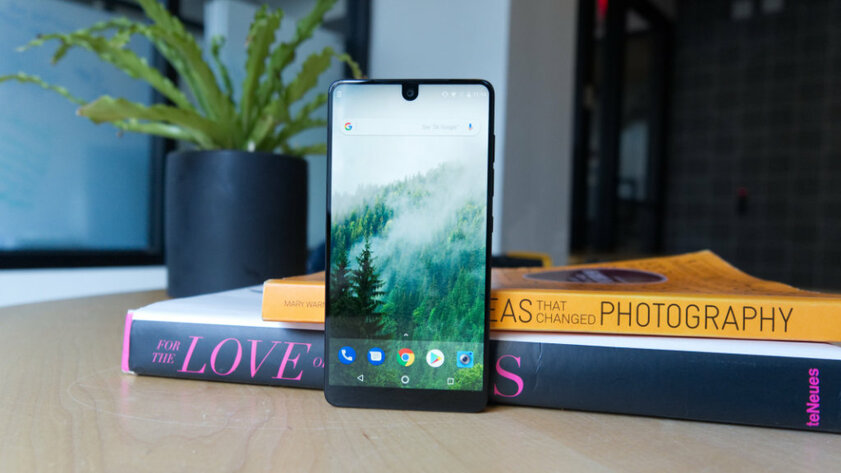 7 причин, почему провалился Essential Phone — смартфон от создателя Android