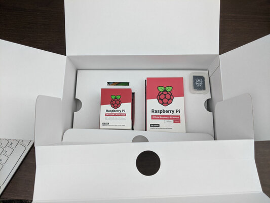 Полноценный ПК внутри клавиатуры, и это дёшево. Обзор Raspberry Pi 400
