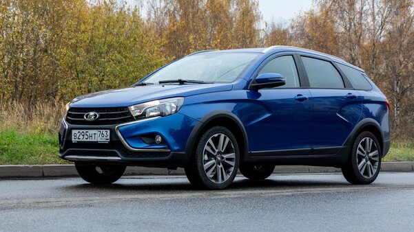 Тест-драйв Lada Vesta SW Cross '20: отечественная платформа, импортные агрегаты