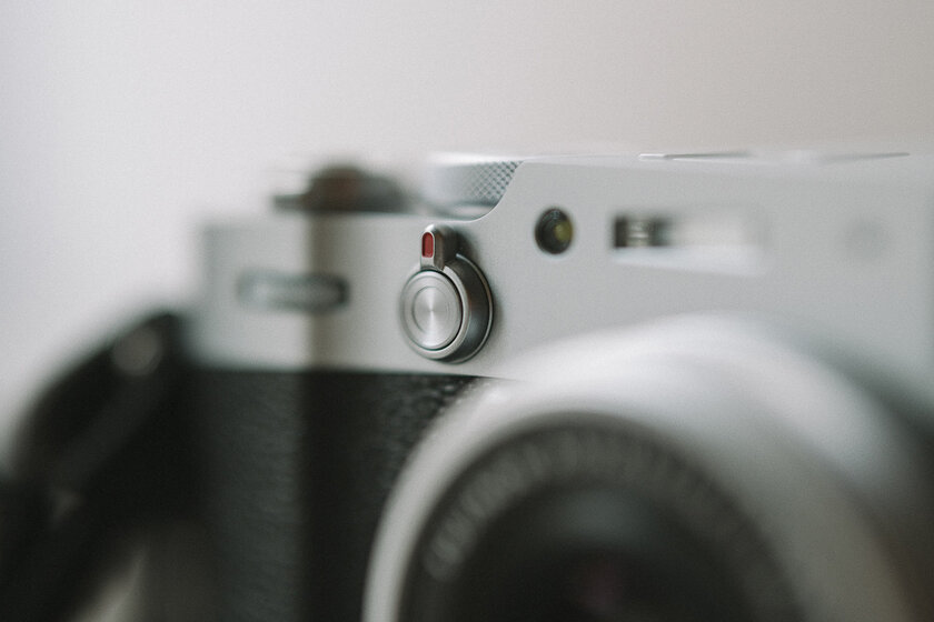 Обзор Fujifilm X100 V: качественное фото и компактность, но низкая автономность