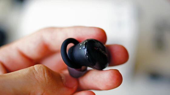Обзор 1MORE True Wireless ANC: двойное шумоподавление и металлический кейс