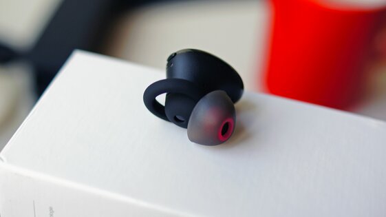 Обзор 1MORE True Wireless ANC: двойное шумоподавление и металлический кейс