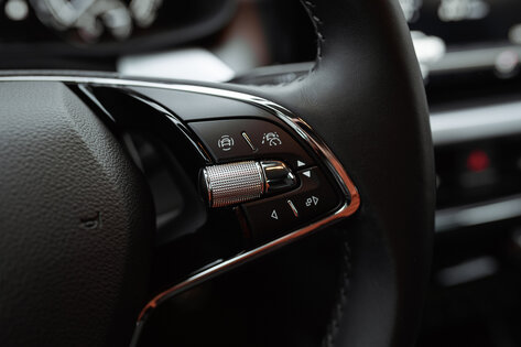 Тест-драйв Skoda Rapid '20. Такси, пенсионерская или первое авто?
