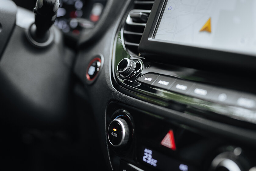 Не такси и не каршеринг. Каково это, когда Hyundai Solaris — личный автомобиль