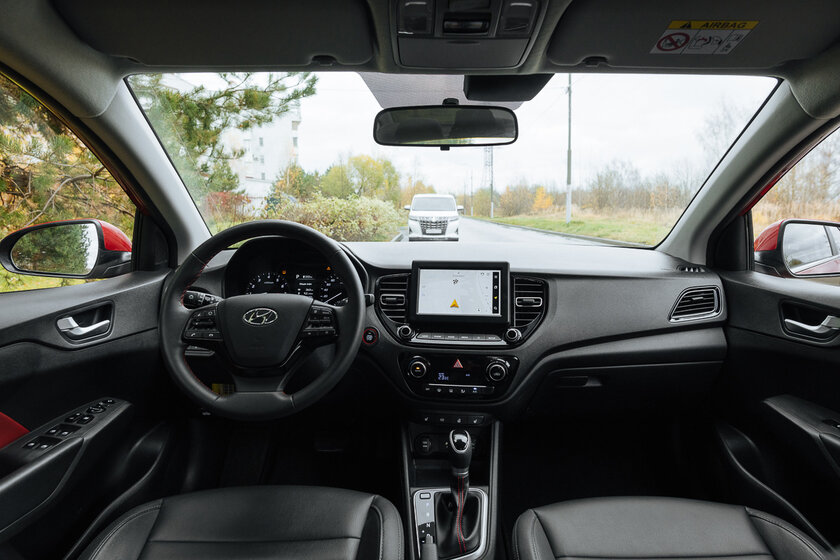 Не такси и не каршеринг. Каково это, когда Hyundai Solaris — личный автомобиль