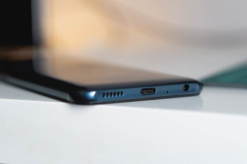 Обзор ZTE Blade V2020 Smart: недорогой смартфон на странном процессоре — Дизайн. 5