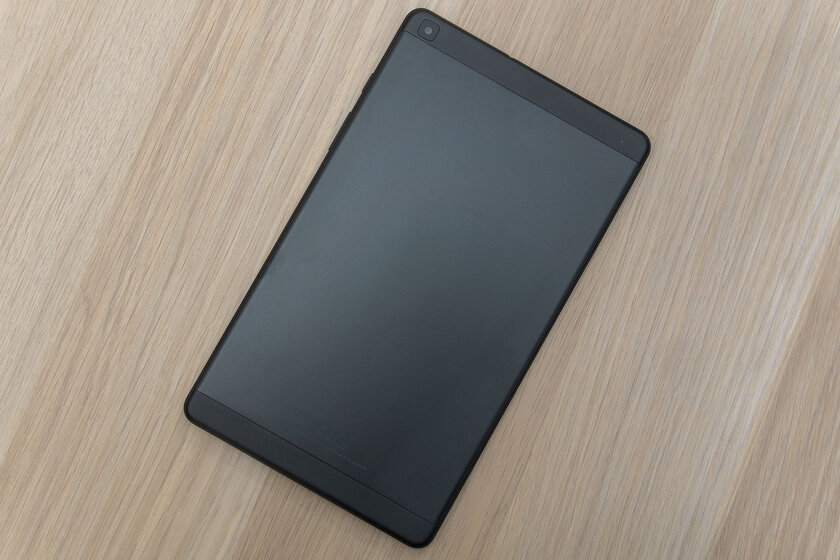 Обзор планшета для детей Galaxy Tab A 8.0 Kids Edition: противоударный и надёжный — Пара слов об исходном планшете. 1