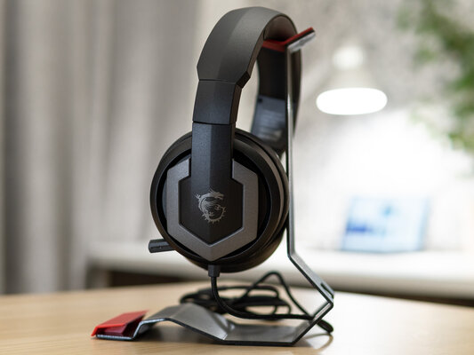 Тестируем игровой комплект от MSI: наушники Immerse GH61 и подставка HS01